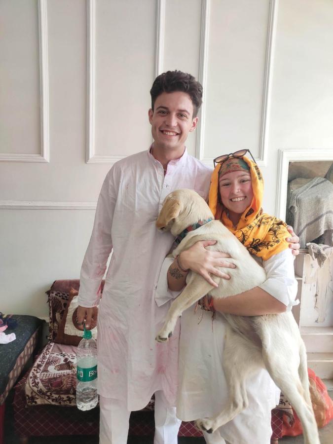 Ira Homestay Mathura - Divine Spiritual Stay מראה חיצוני תמונה